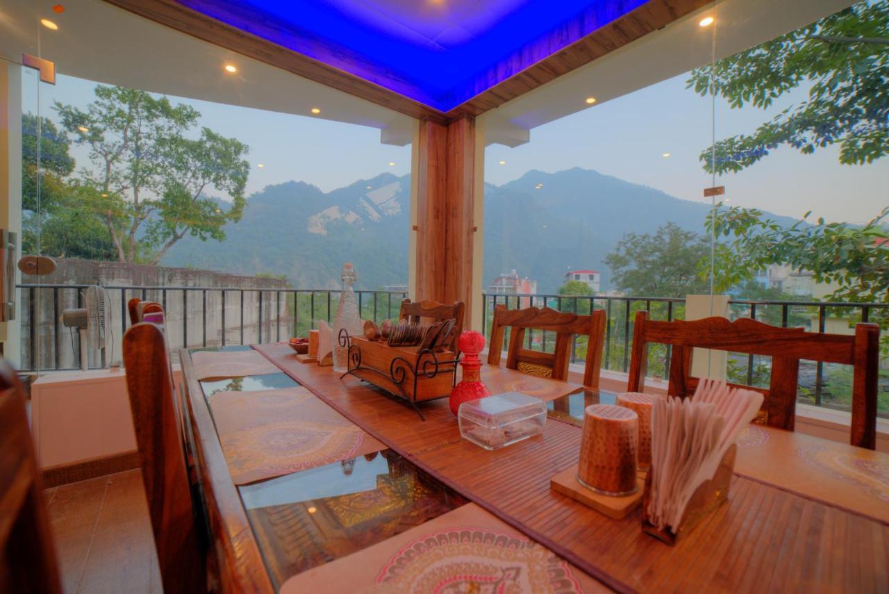 Yogved Hospitality & Resort Rishīkesh Dış mekan fotoğraf