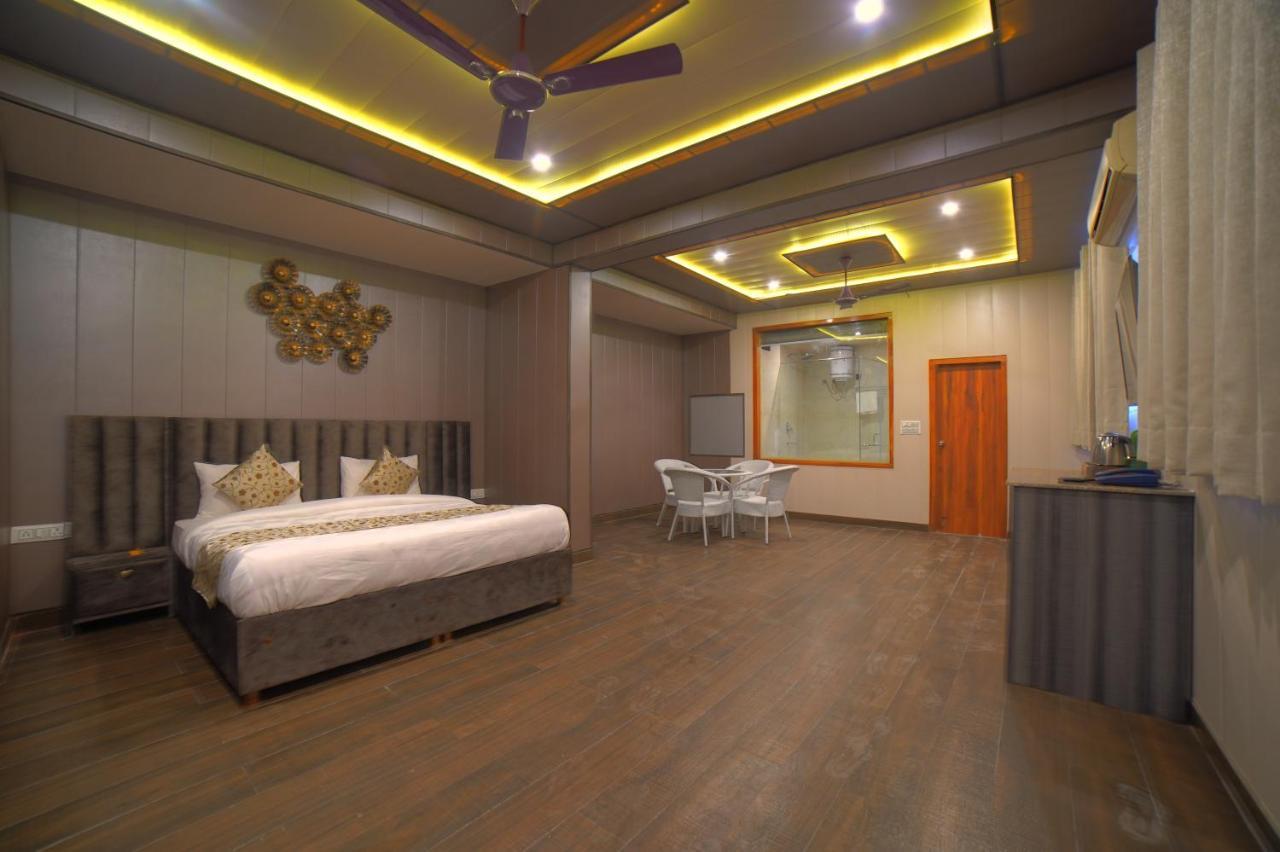Yogved Hospitality & Resort Rishīkesh Dış mekan fotoğraf