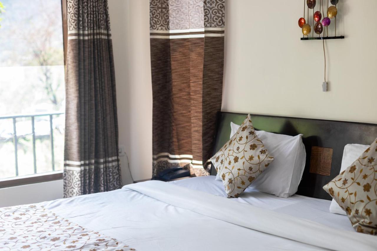 Yogved Hospitality & Resort Rishīkesh Dış mekan fotoğraf