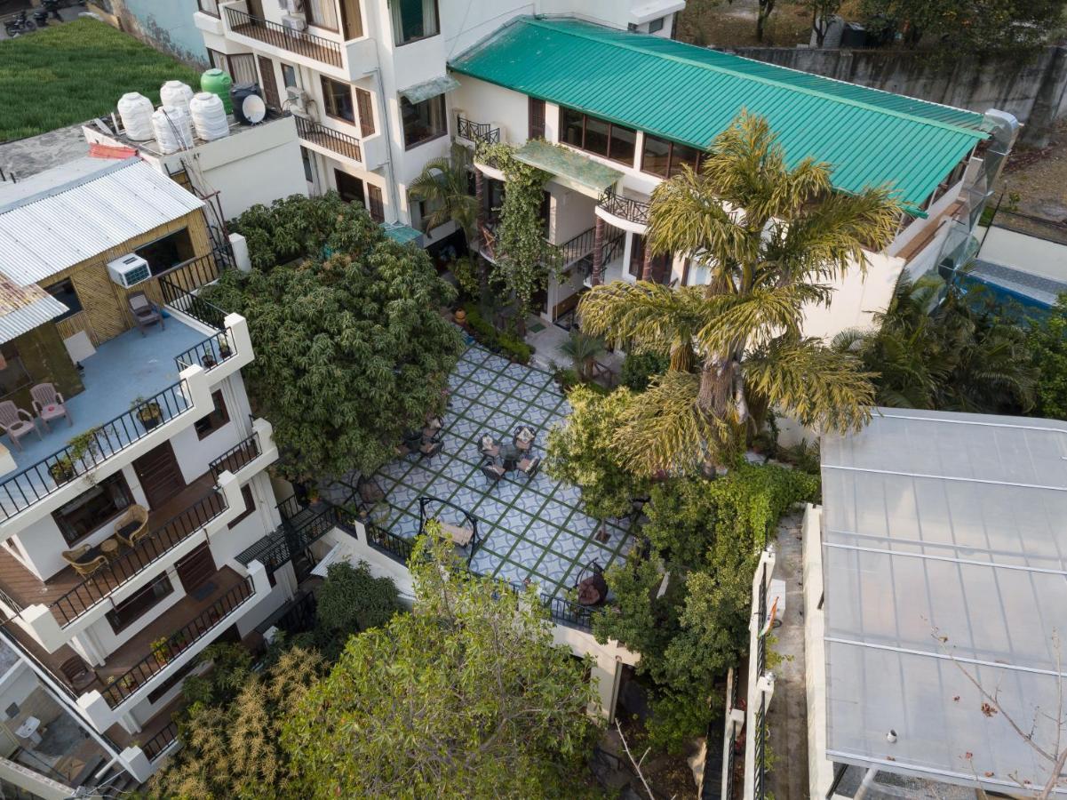 Yogved Hospitality & Resort Rishīkesh Dış mekan fotoğraf