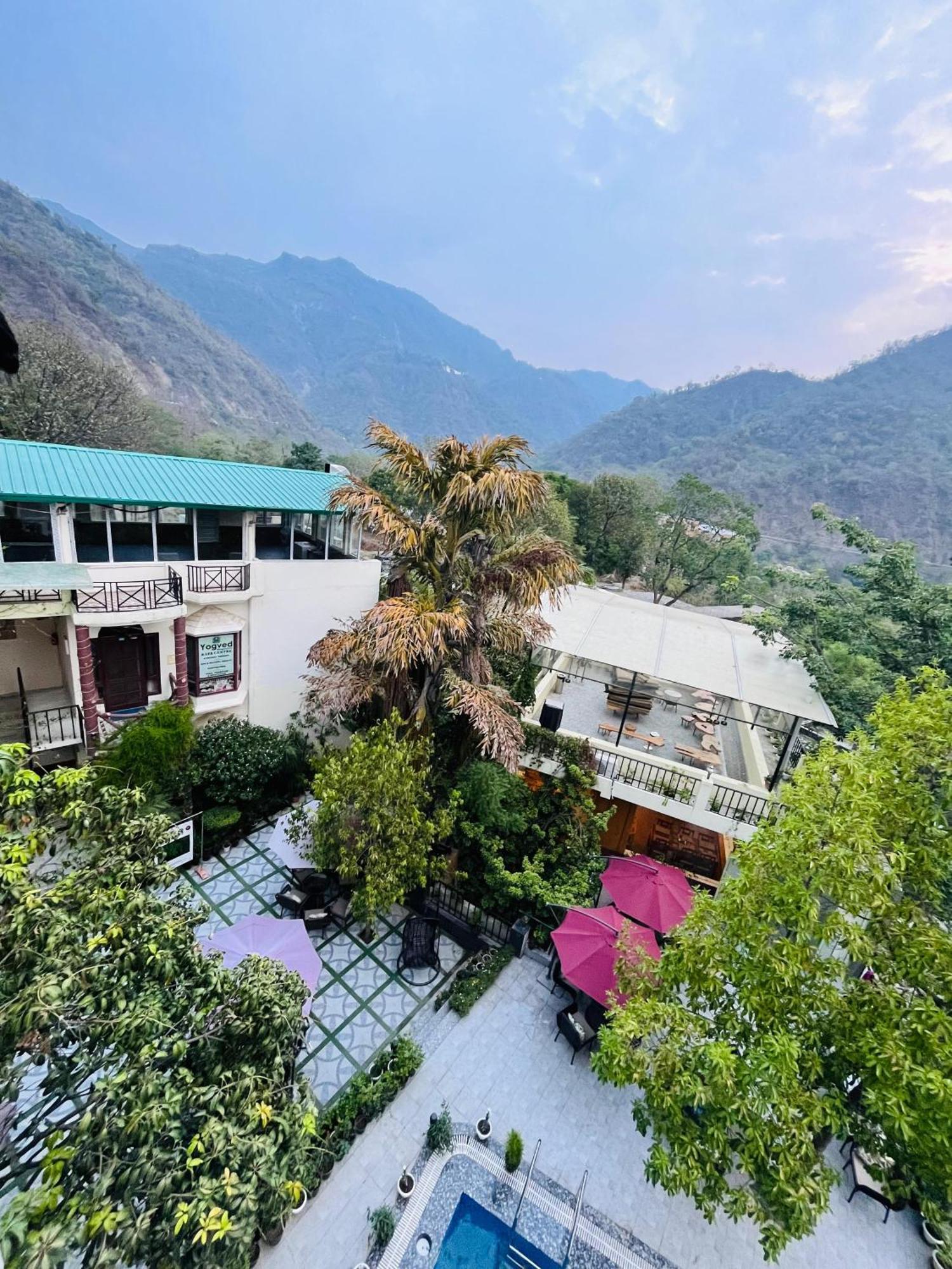 Yogved Hospitality & Resort Rishīkesh Dış mekan fotoğraf