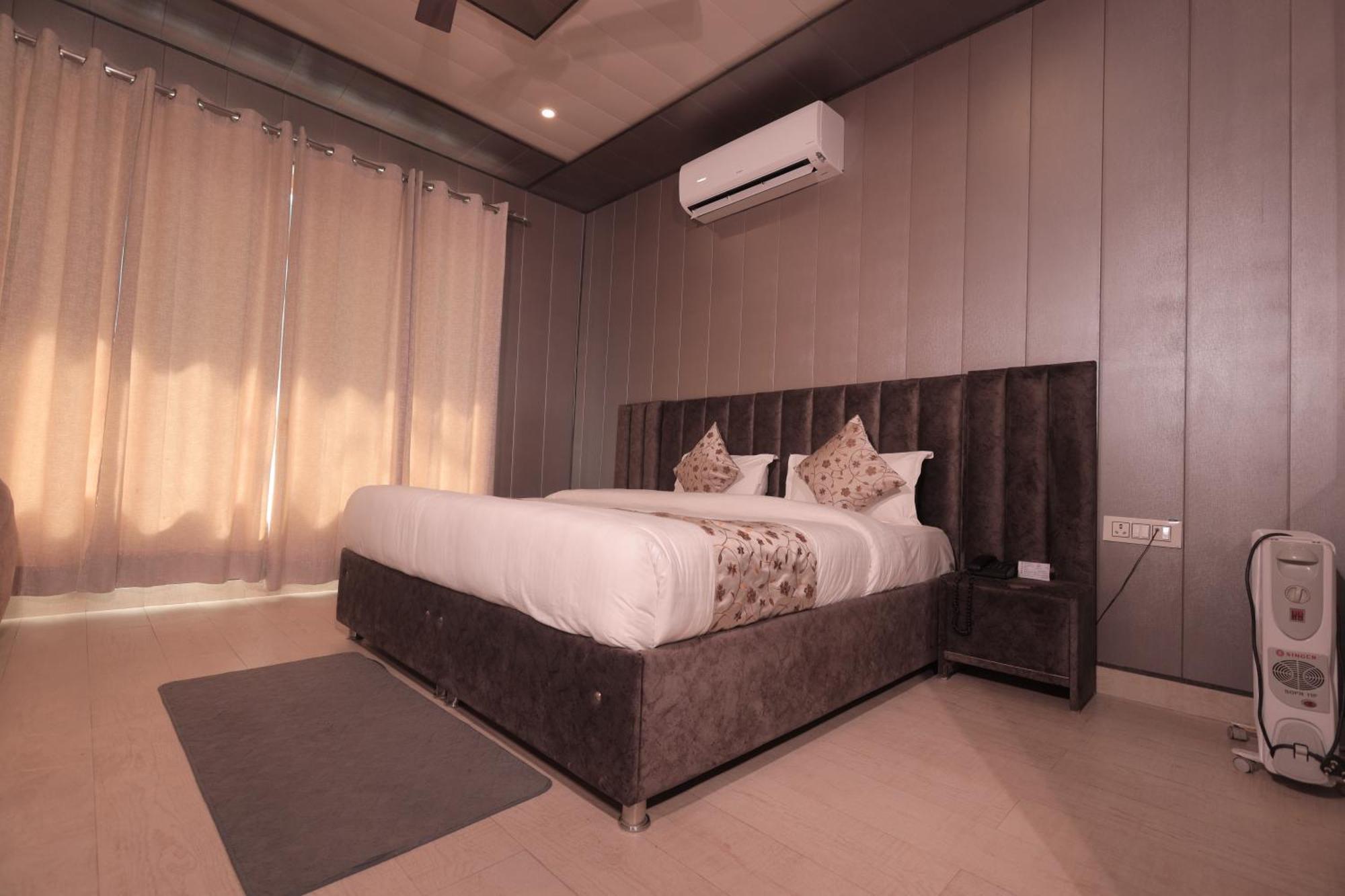 Yogved Hospitality & Resort Rishīkesh Dış mekan fotoğraf