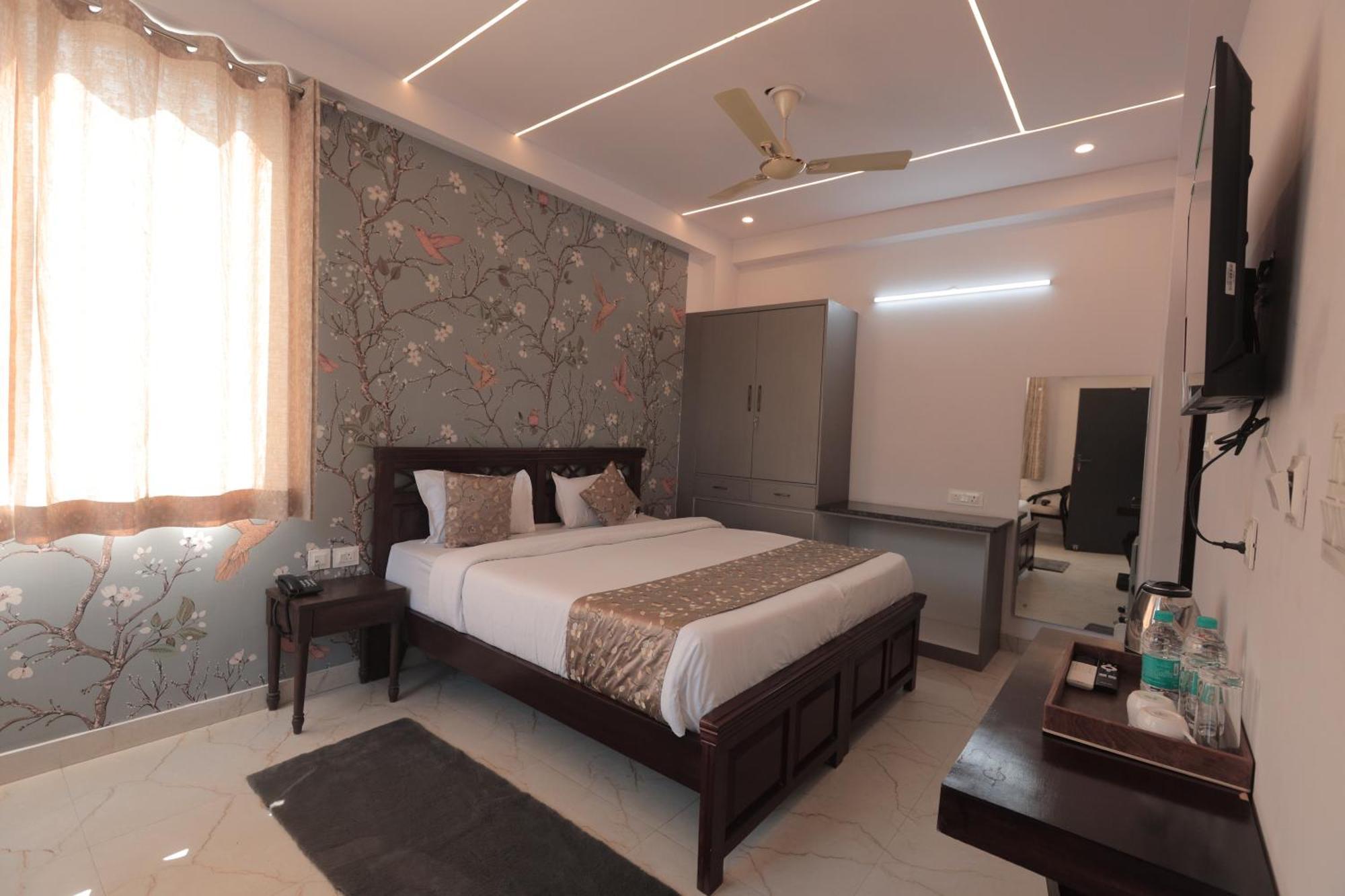Yogved Hospitality & Resort Rishīkesh Dış mekan fotoğraf