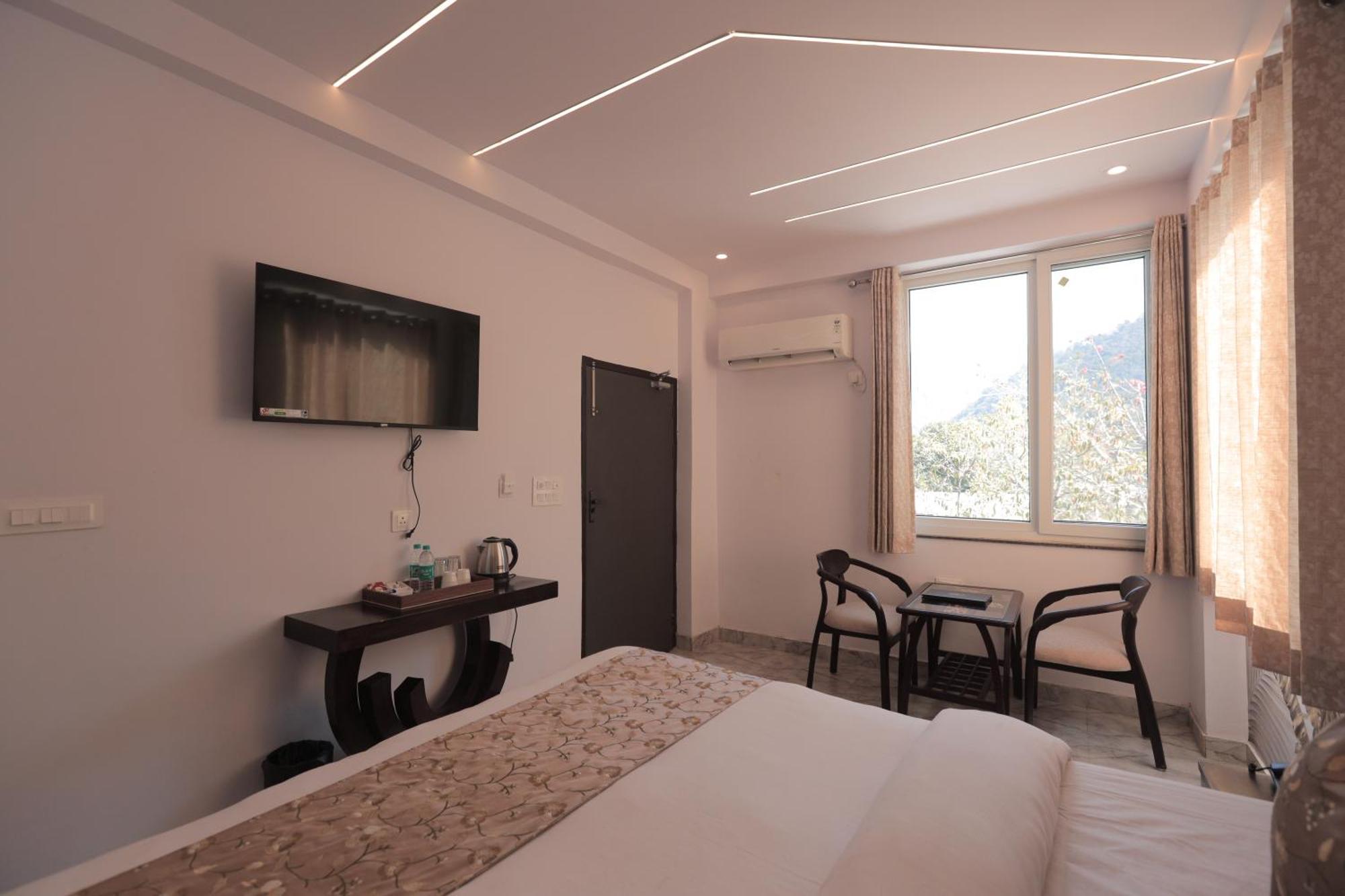 Yogved Hospitality & Resort Rishīkesh Dış mekan fotoğraf